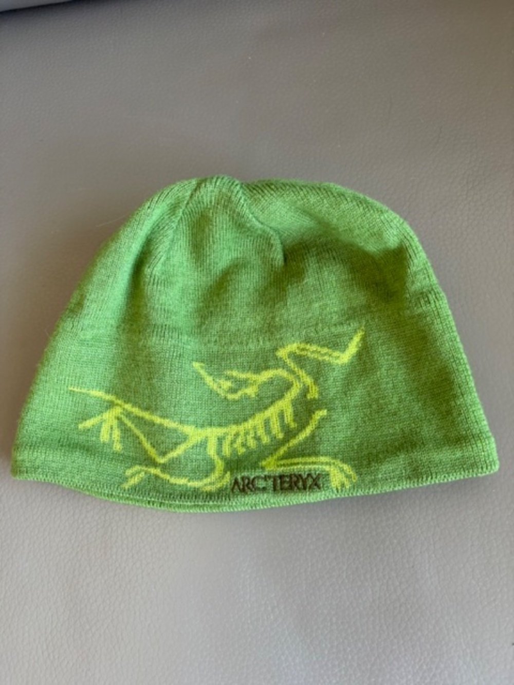 ARCTERYX bird head toque beanie wool blend sz OS Mantis Green